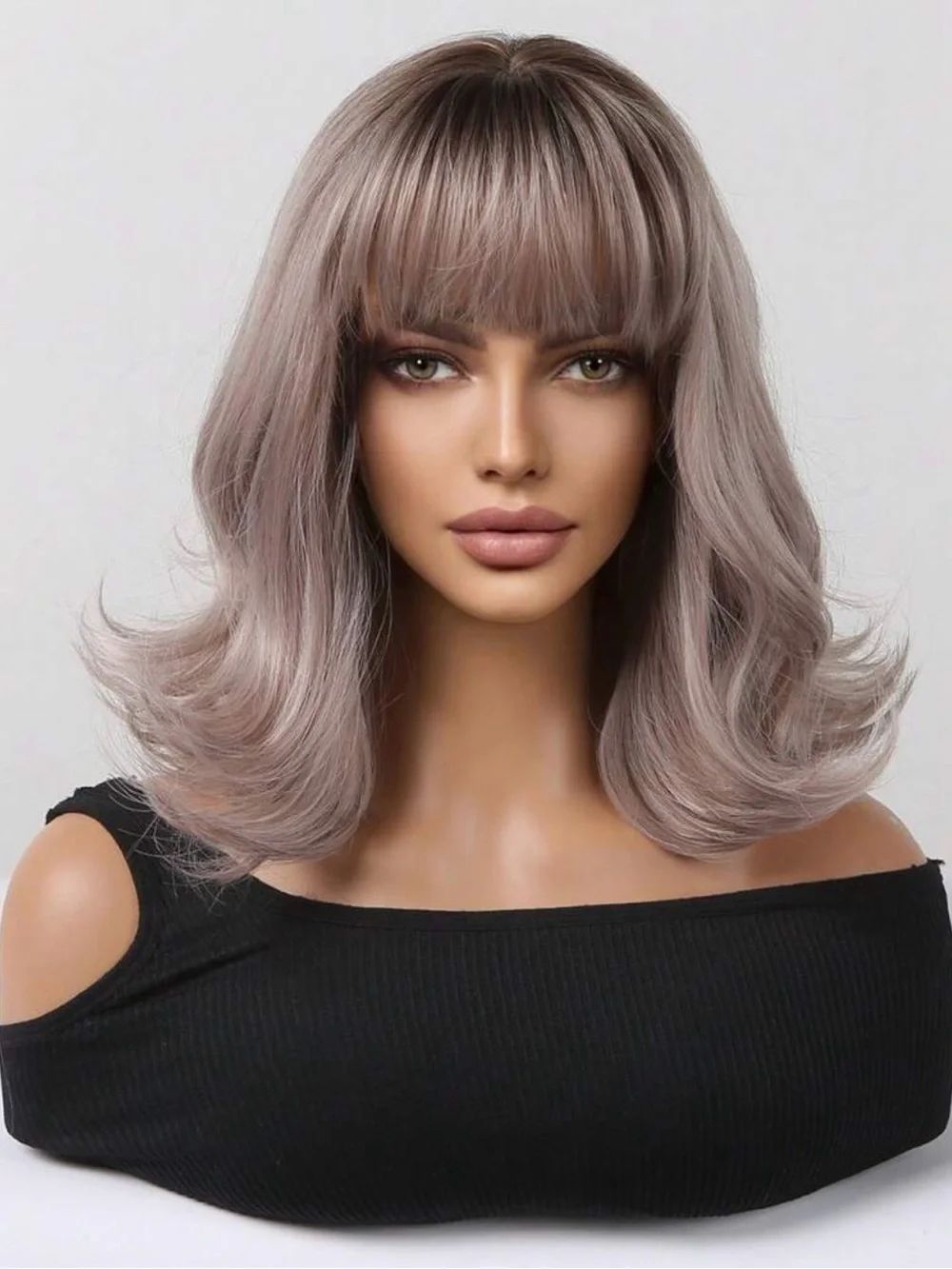 Premium Ombré Short Body Wave Wig with Bangs in Ash Blonde 14”